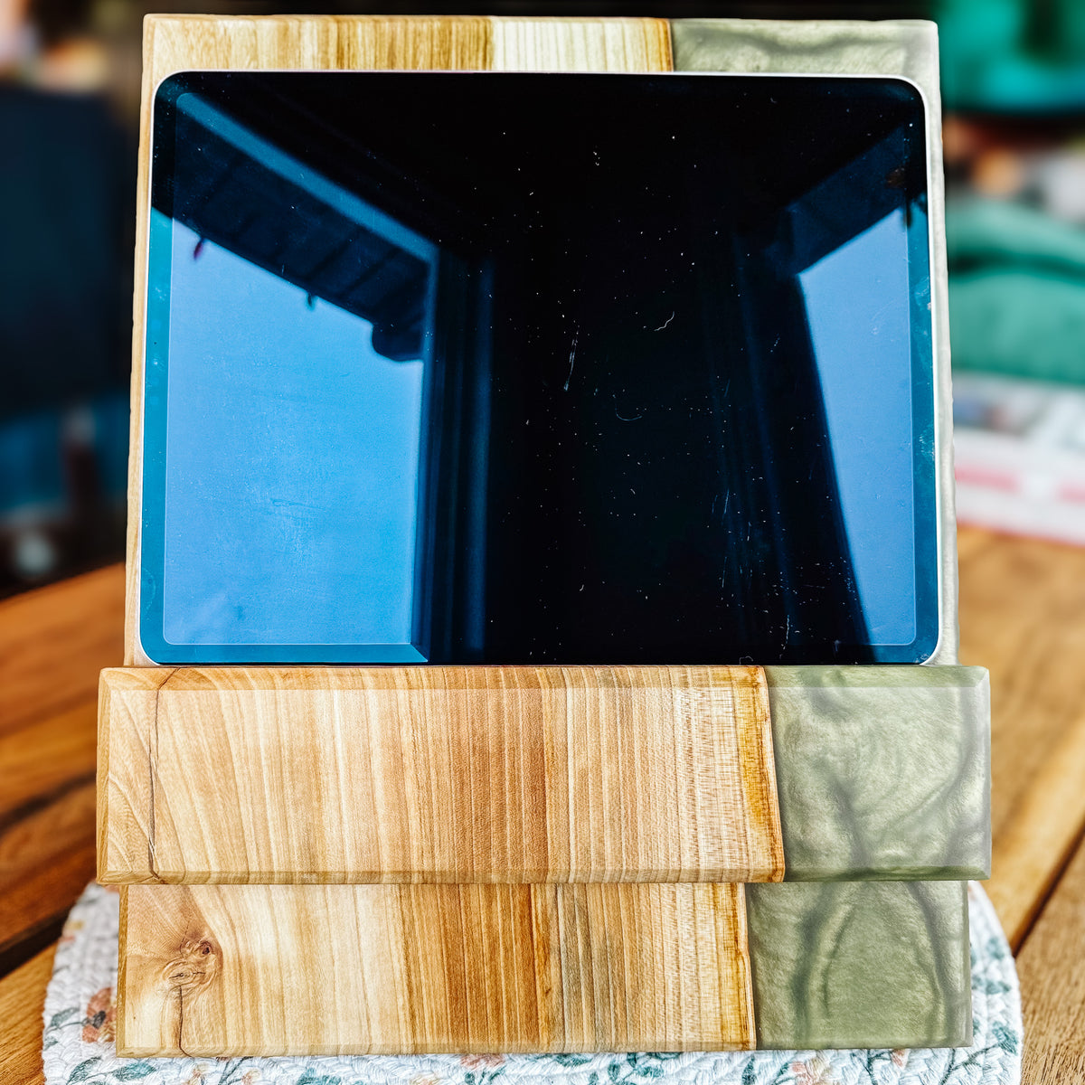 Cookbook Stand